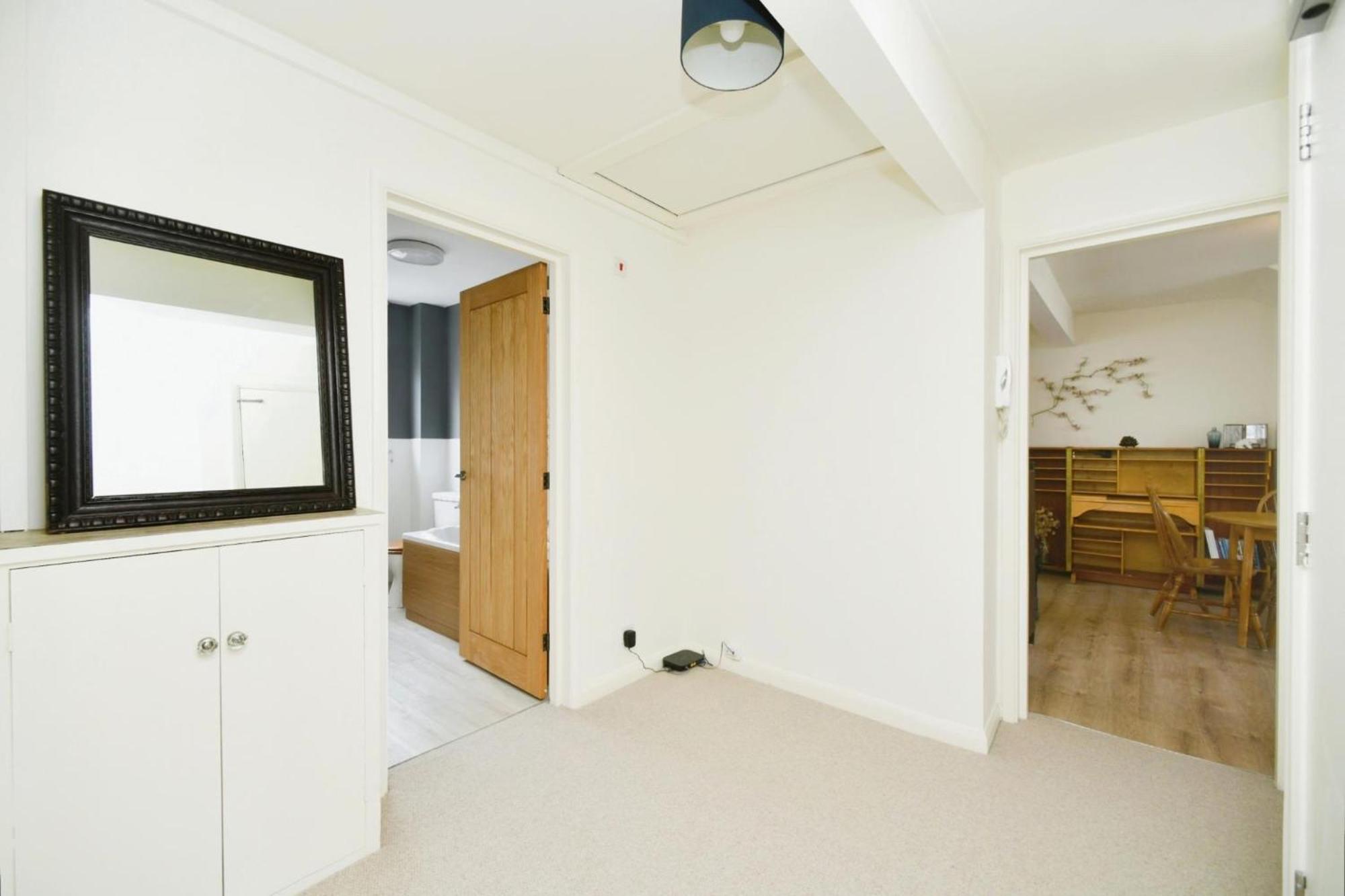 Sunny Seaside Sanctuary - Two Bedroom Apartment Brighton Ngoại thất bức ảnh